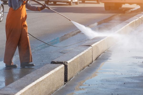 Commercial Concrete Cleaning in Owensboro