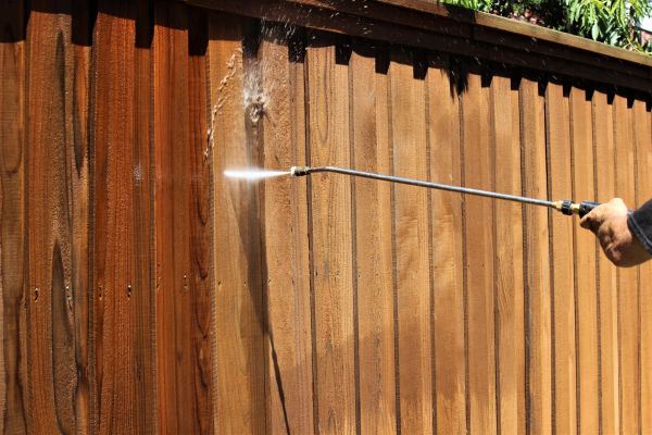 Cost of Fence Cleaning in Owensboro