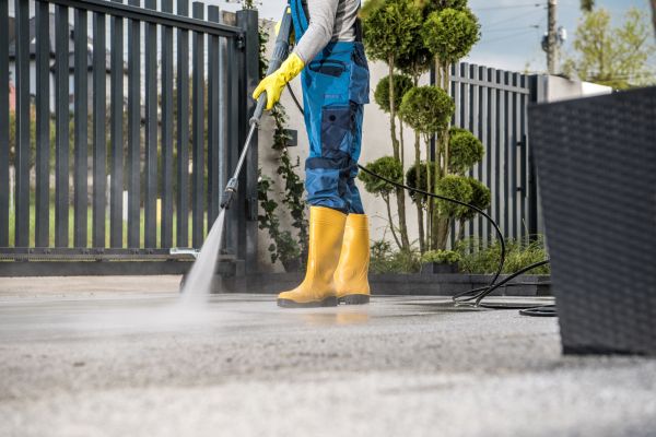 Driveway Power Washing in Owensboro