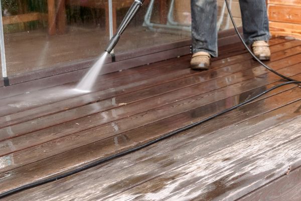 Cost of Pool Deck Power Washing in Owensboro