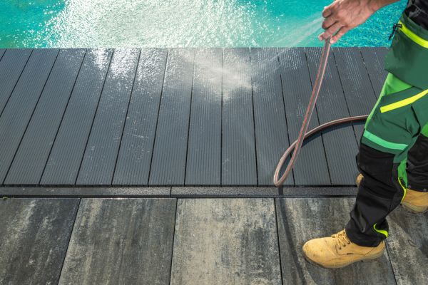 Pool Area Pressure Cleaning in Owensboro