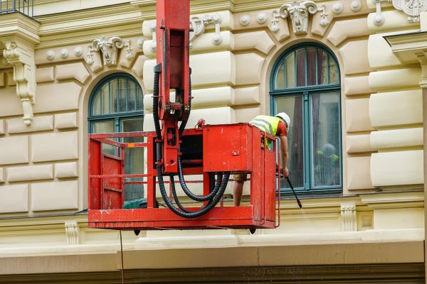 Cost of Building Power Washing in Owensboro