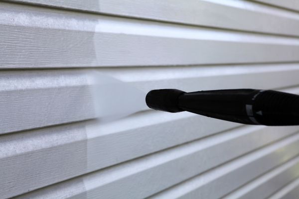 Cost of Condo Siding Power Washing in Owensboro