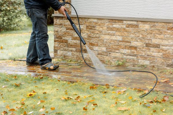 Cost of Residential Powerwashing in Owensboro