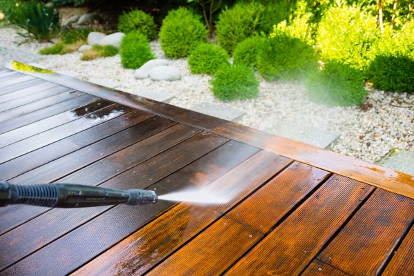 Cost of Deck Cleaning in Owensboro